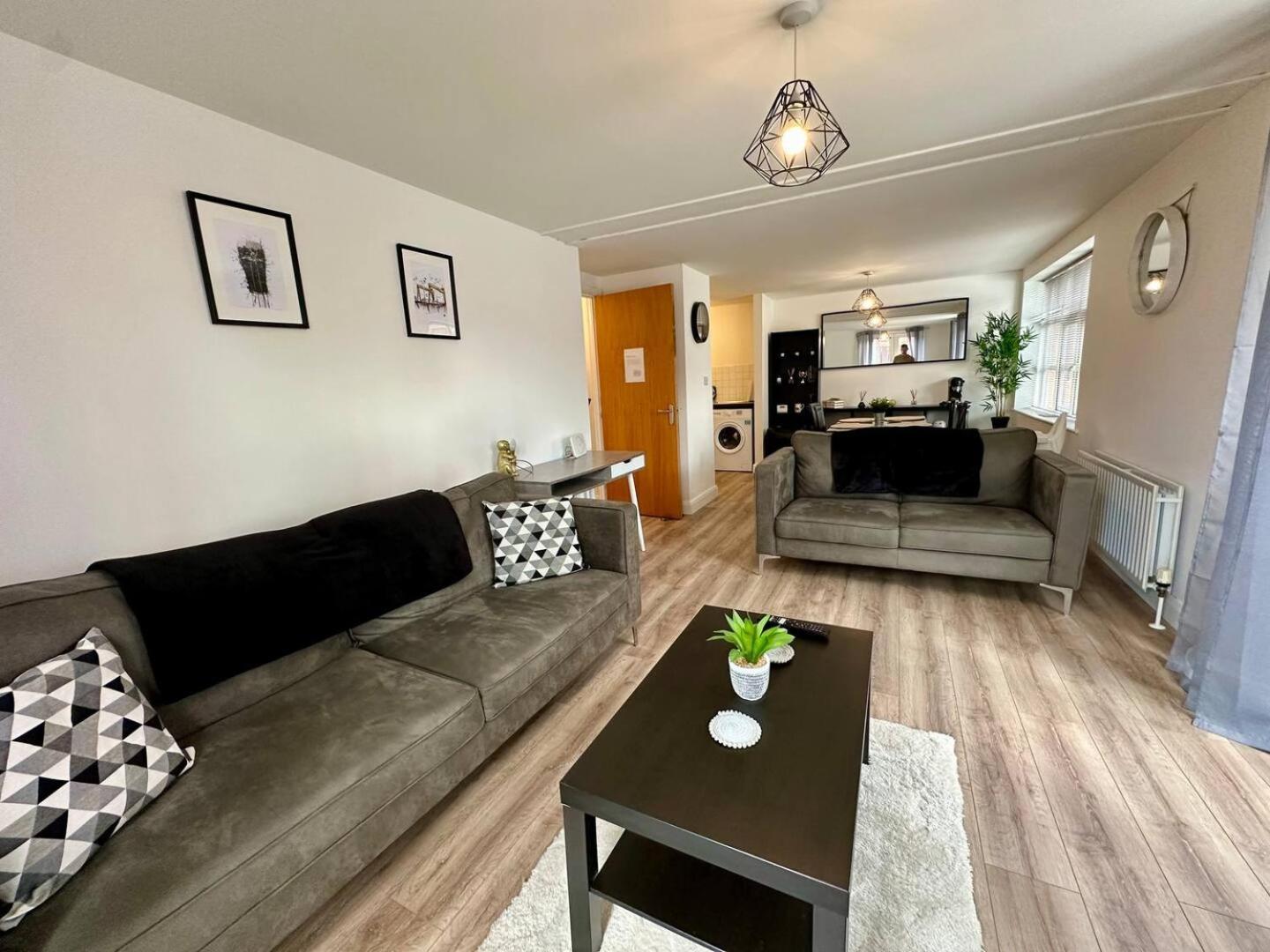 2Br City Side Apartment Belfast Kültér fotó